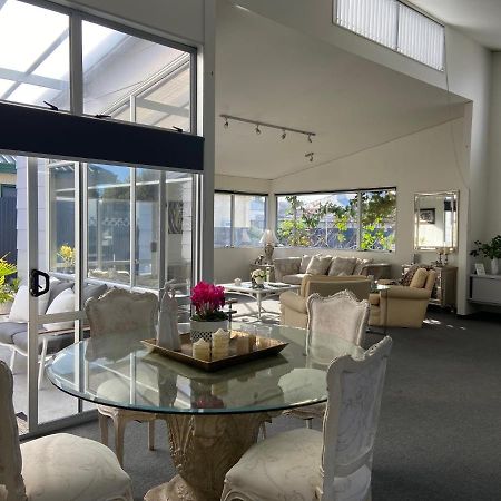 נאפייר Maison Blue - Chic Inner City Townhouse מראה חיצוני תמונה