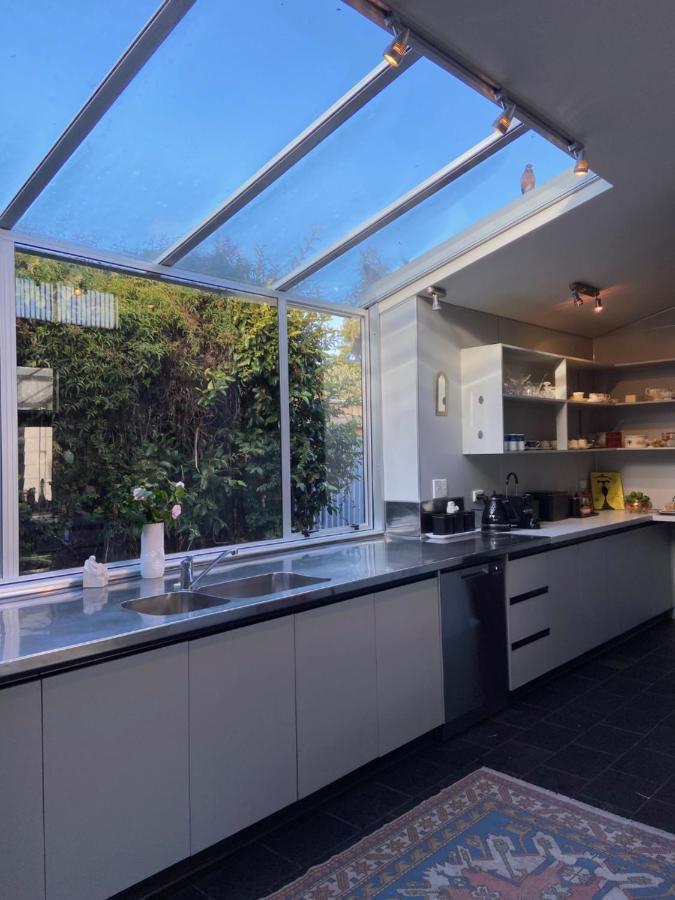 נאפייר Maison Blue - Chic Inner City Townhouse מראה חיצוני תמונה